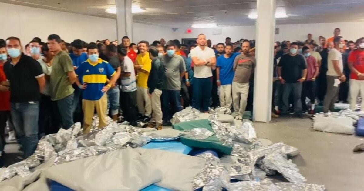 Migrant Processing Center in El Paso PACKED with Illegal Aliens - Nearly ALL are Military Age Males (VIDEO) | The Gateway Pundit | by Cristina Laila