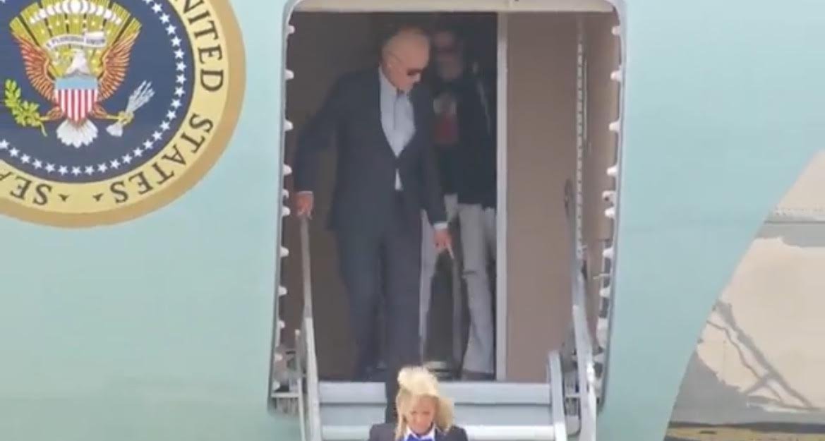 Joe Biden Using Shorter Staircase to Board Air Force One | The Gateway Pundit | by Kristinn Taylor | 30