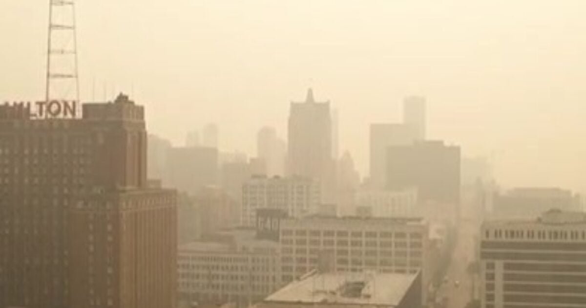 Chicago and Detroit Get Hit With Thick Smoke Causing Air Quality to Reach Dangerous Levels | The Gateway Pundit | by Anthony Scott | 163