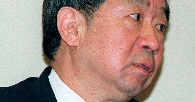 Yan Mingfu, Mao’s Interpreter and Tiananmen Negotiator, Dies at 91