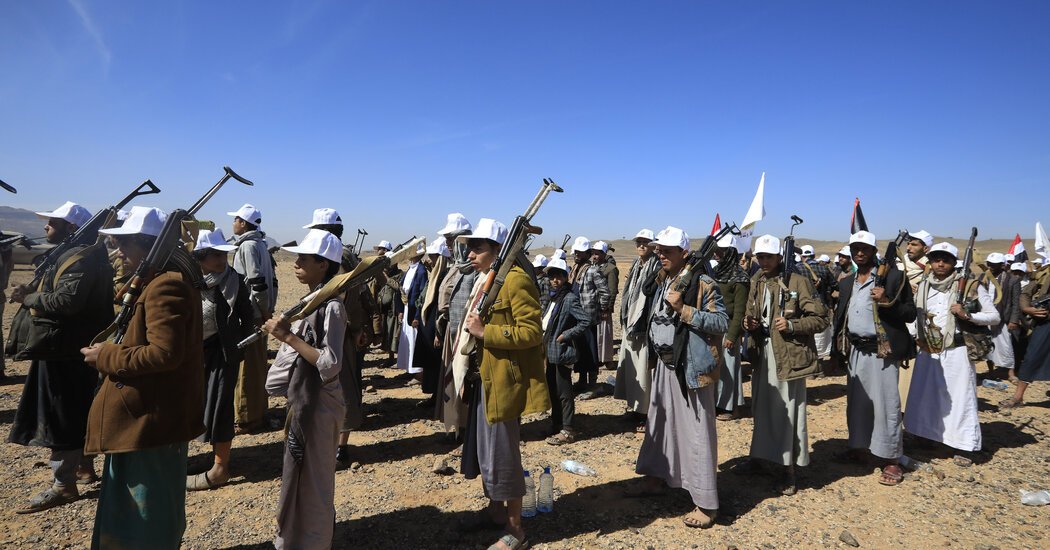 How a Ragtag Militia in Yemen Became a Nimble U.S. Foe