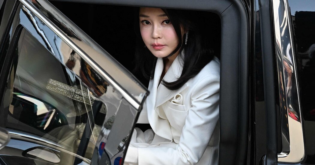 The First Lady and the Dior Pouch: A Political Crisis Grips South Korea